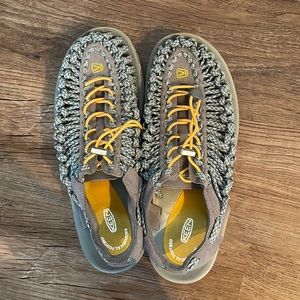 Keen UNEEK sandals